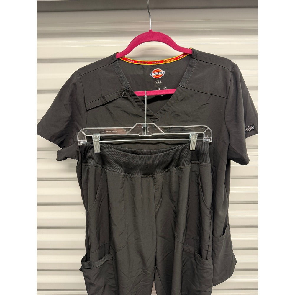 Dickies EDS Essentials Black Scrub Set V-Neck Top and Cargo Pants Tall Medium